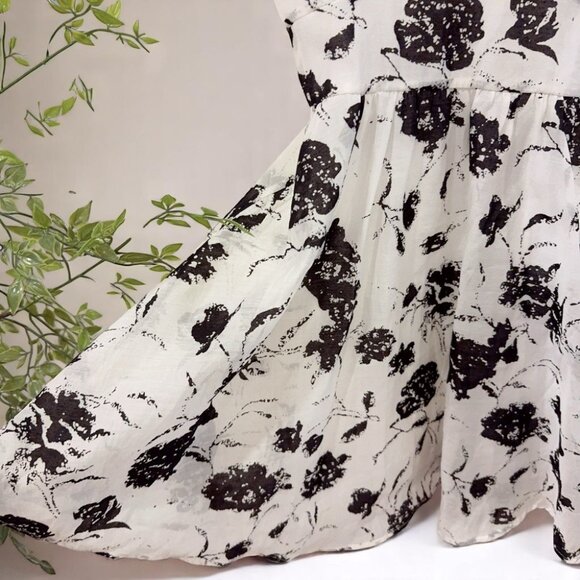NWT J.ING Jing White with Black Floral Print Fit and Flare Dress - Picture 6 of 7